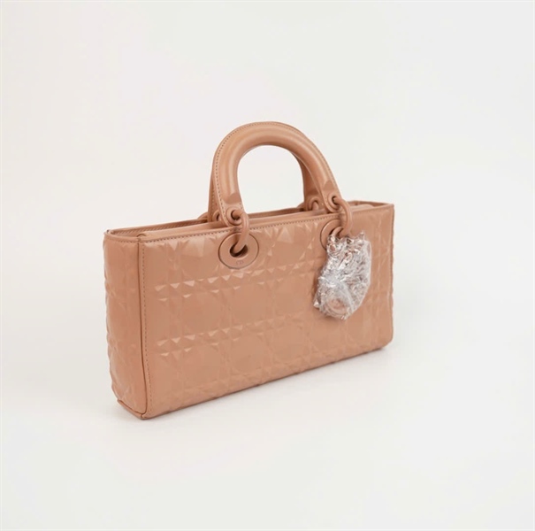 Túi Dior Joy kim cương màu be 2 strap (10-MA-0272) sz25 +