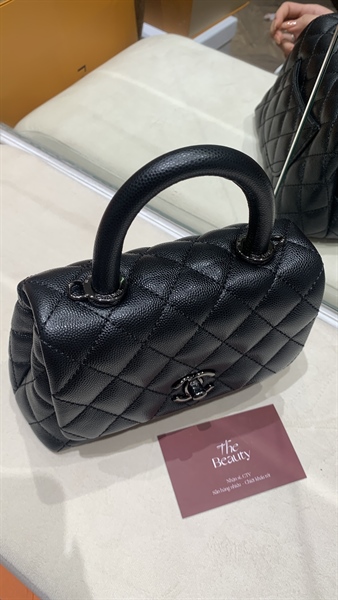 Sẵn - túi chanel mini đen khoá đen, lót đen, có quai xách. chất giống Auth size 19