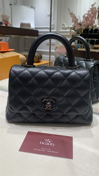 Sẵn - túi chanel mini đen khoá đen, lót đen, có quai xách. chất giống Auth size 19