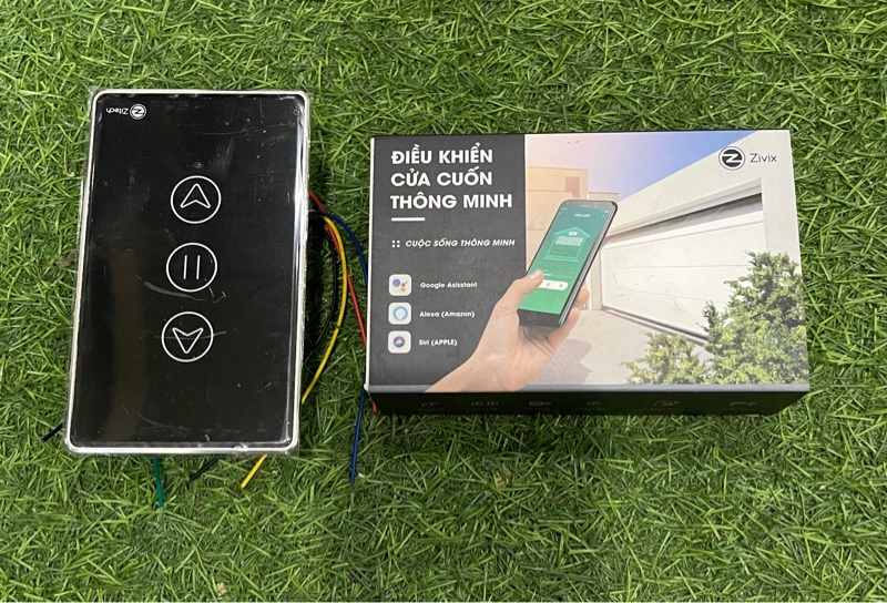 Điều khiển cửa cuốn cảm ứng