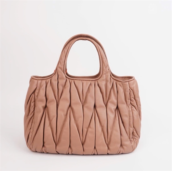 Túi Miu Miu màu be ( 2strap) size 24 KG+