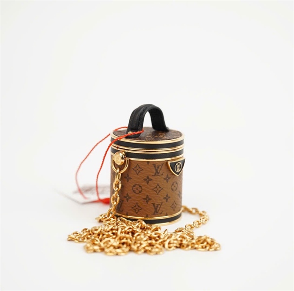 Charm LV hoa nâu ( HC) +