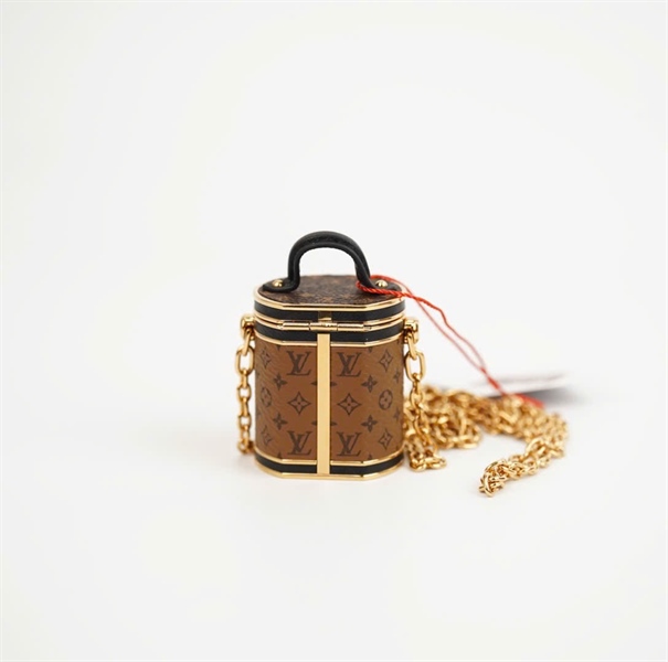 Charm LV hoa nâu ( HC) +