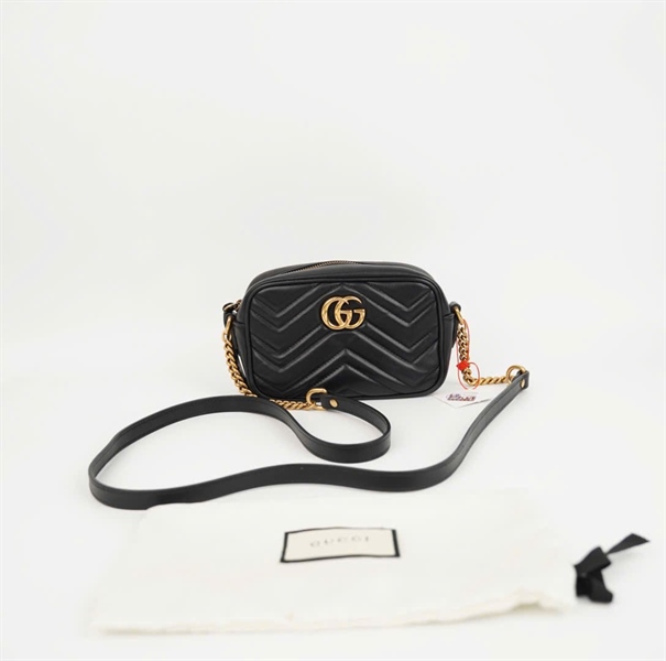 Túi GG đeo chéo đen size 18 (BMC) +