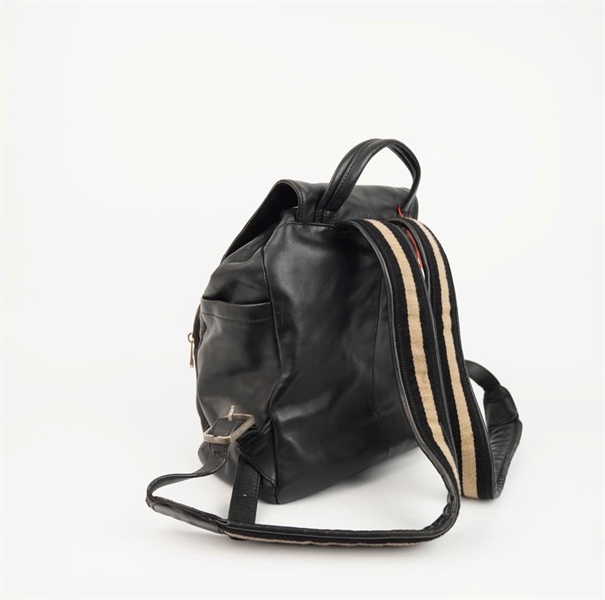 Balo Bally màu đen dây rút quai đeo trắng đen (KG) +