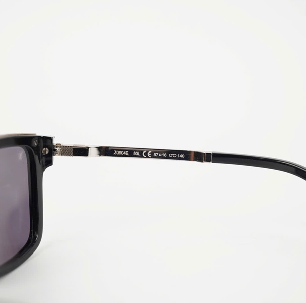 Kính LV Z0604E 93L màu đen gọng bạc +