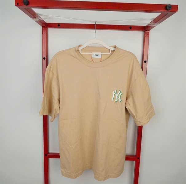Áo thun MLB màu nude szM KG +