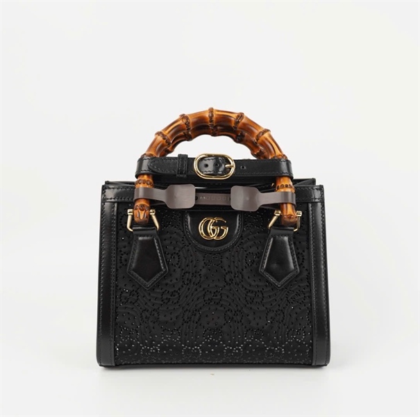 Túi GG Dianna đính cườm đen lấp lánh size 20 (BQ) KG+