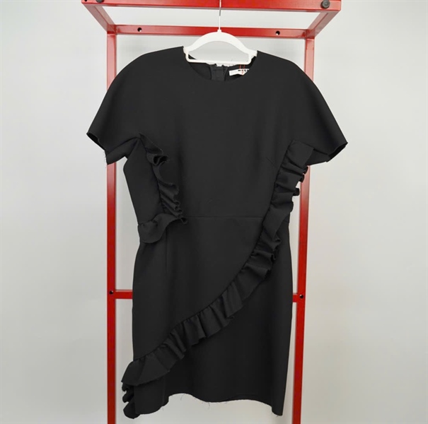 Váy MSGM đen đính bèo KG +