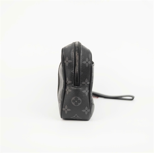 Túi LV Clutch nền đen hoa xám sz22 (KG) +