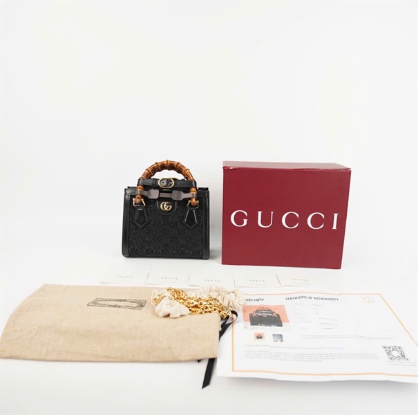 Túi GG Dianna đính cườm đen lấp lánh size 20 (BQ) KG+