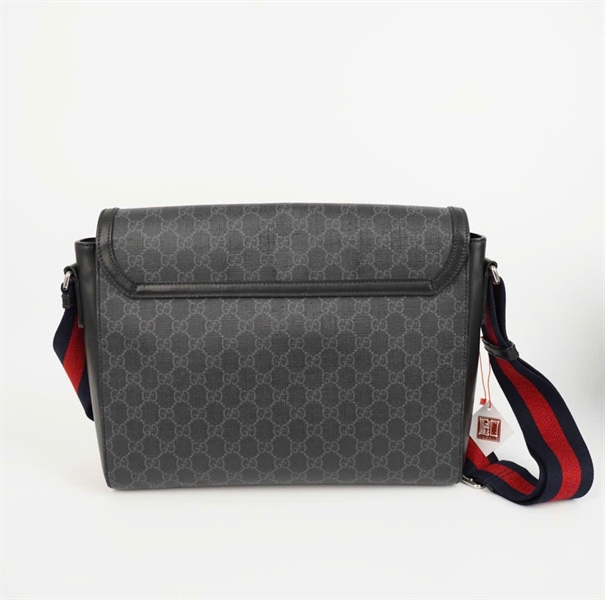 Túi GG đeo chéo đen (520981) sz34 (BQ) KG+