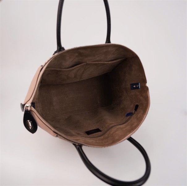 Túi LV da trăn hồng quai đen size 26 (BMC) +