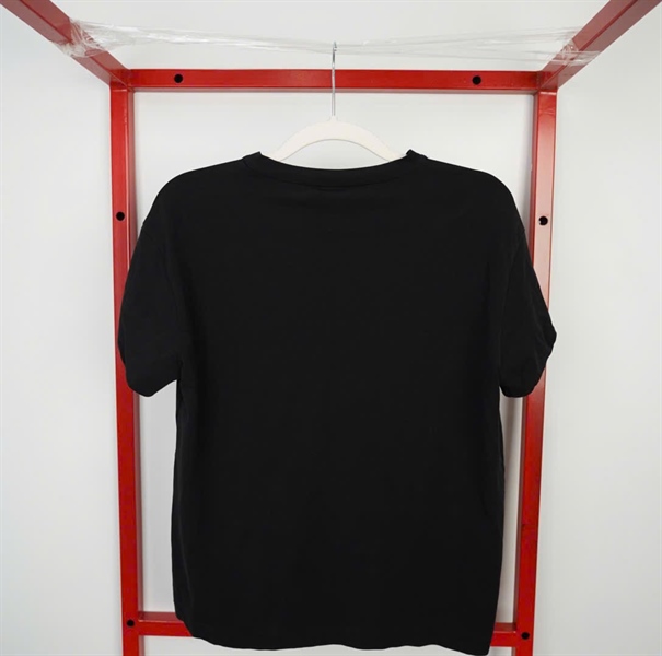 Áo thun Brunello đen có túi hộp KG +