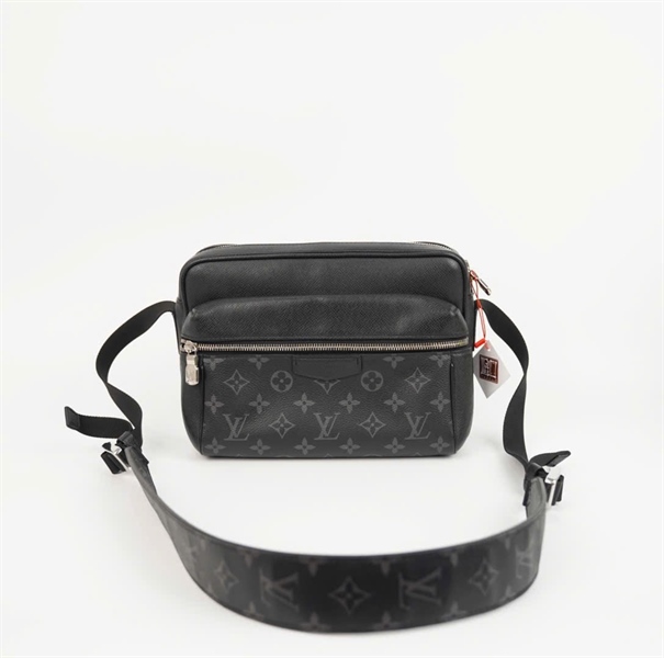 Túi LV Clutch màu đen dây đeo họa tiết hoa sz24 ( KG) +