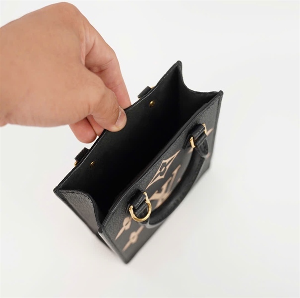 Túi LV tote nền đen hoa trắng size 14 (Manly) KG+