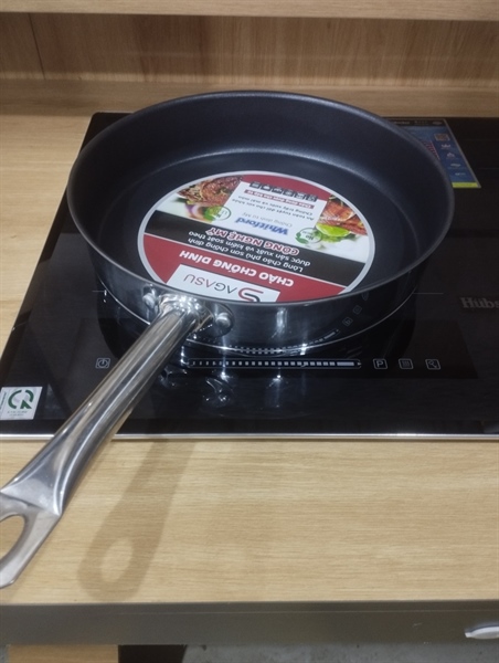 Chảo inox đáy từ Sagasu size 28