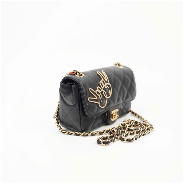 Túi Chanel Pre- Owned ( 23532706) màu đen tai thỏ sz16 +