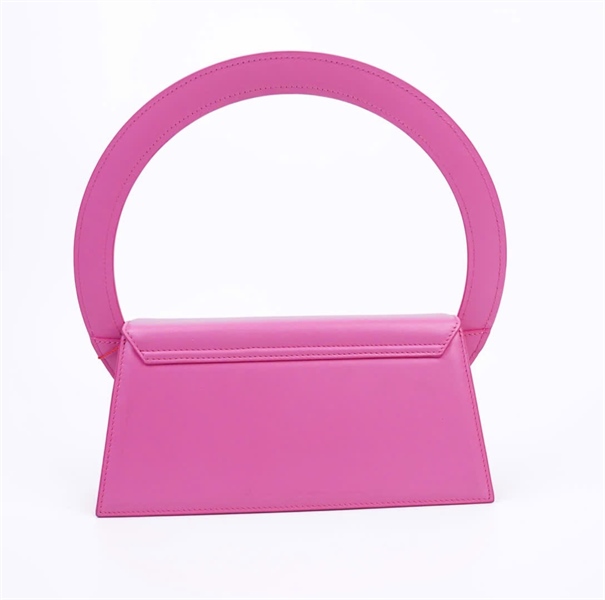 Túi Jacquemus màu hồng quai tròn sz23 KG +