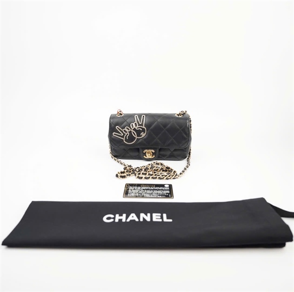 Túi Chanel Pre- Owned ( 23532706) màu đen tai thỏ sz16 +