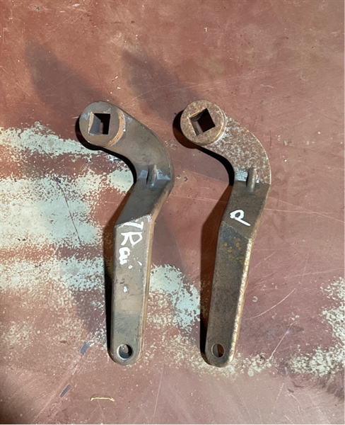 Nỉa hướng nhà máy ( Bông Sen)