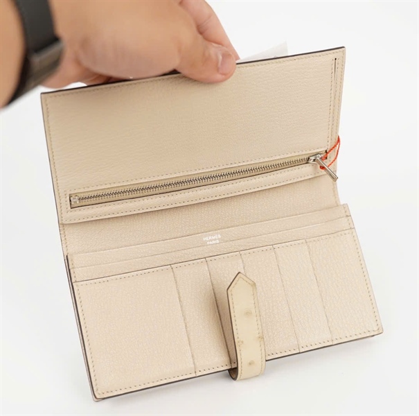 Ví Hermes gập đôi màu xanh nhạt ̣HC +