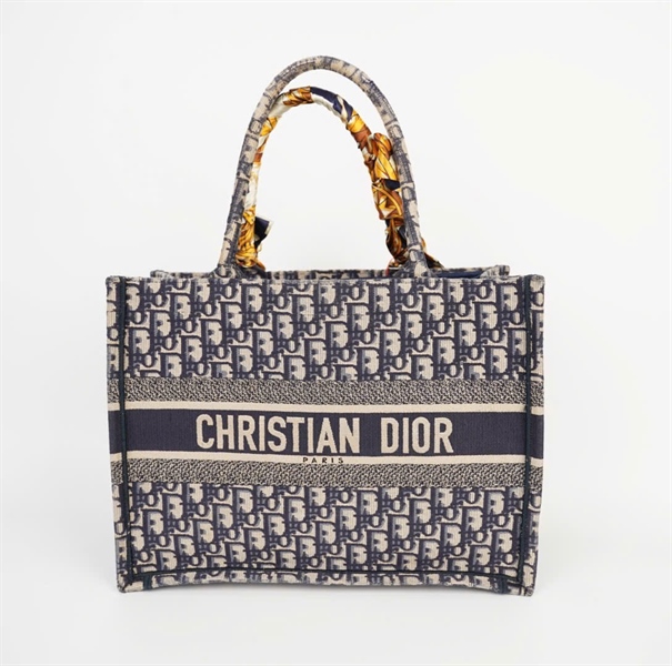 Túi Dior Tote màu xám trắng có lót form sz35 (LTB) KG +