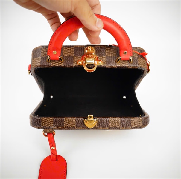 Túi LV Stories Box ô vuông hoa nâu thêu hình sz19 (SN3109) (HC) +