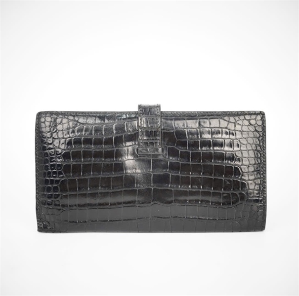 Ví Hermes gập đôi màu đen da cá sấu ( Stamp V) (HC) +