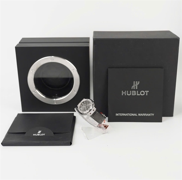 Đồng hồ Hublot mặt tròn đen đính đá (HC) +