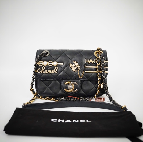 Túi Chanel Charm (X8X2E0X8) sz17 ( HC) +