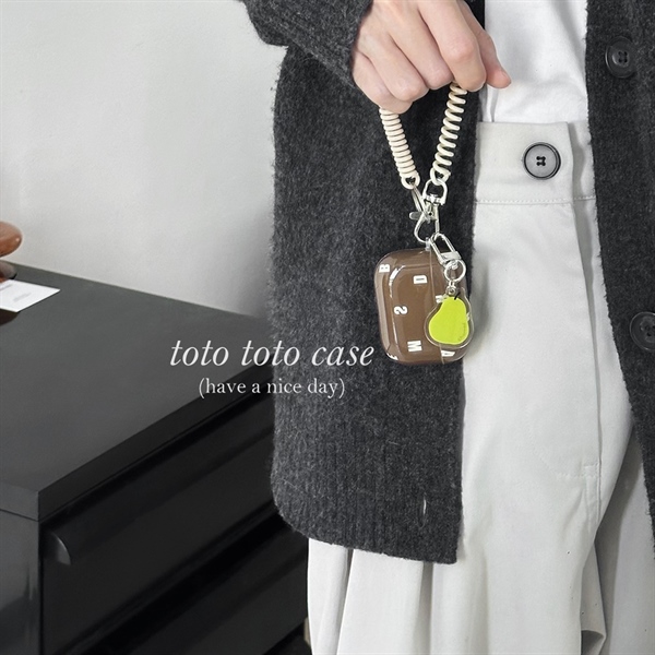 Case Airpod Chữ+Móc Lê-Pro