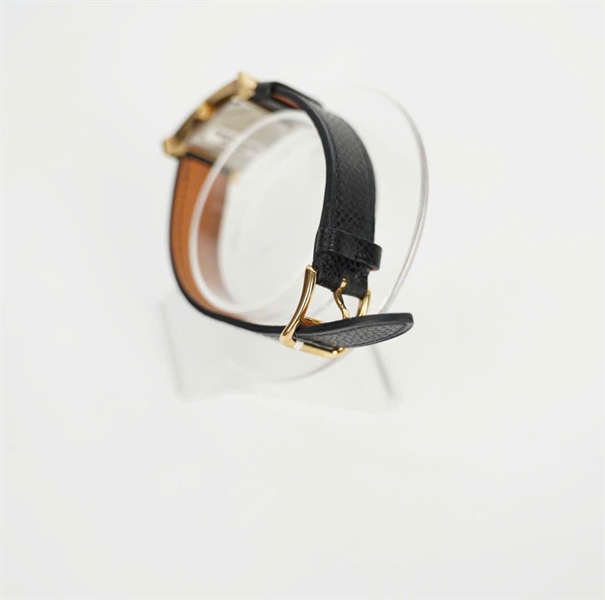 Đồng Hồ Hermes mặt vuông dây đen (1965345) (LTB) KG+