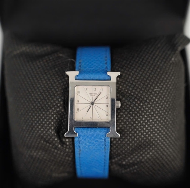 Đồng hồ Hermes bạc dây xanh (1169758) +