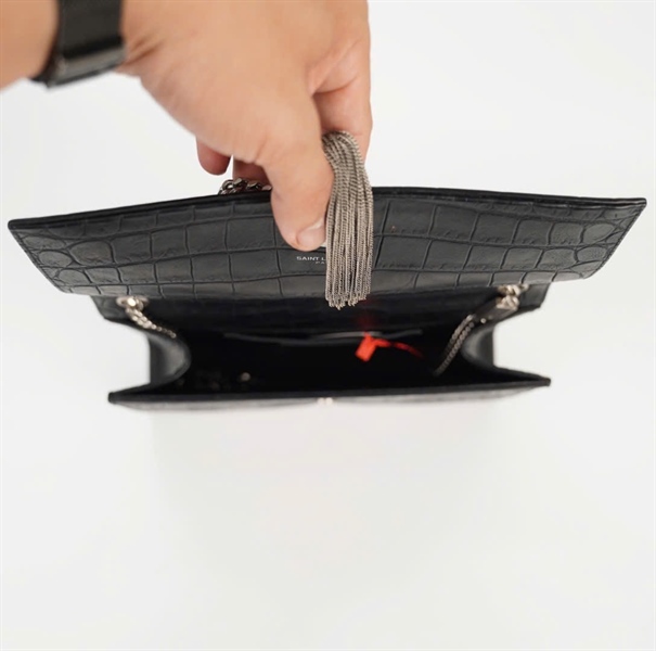 Túi YSL vân da đen khóa tua rua 24cm KG+