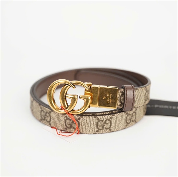 Thắt lưng GC xám mặt vàng 80- 32 KG +