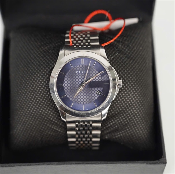 Đồng hồ GC mặt tròn màu xanh quai bạc (17123778) +