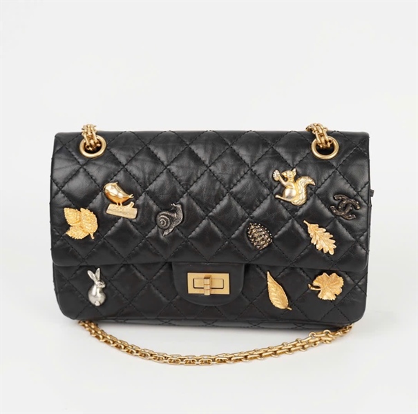 Túi Chanel Charm chiếc lá ( 26652119) sz24 (HC) +