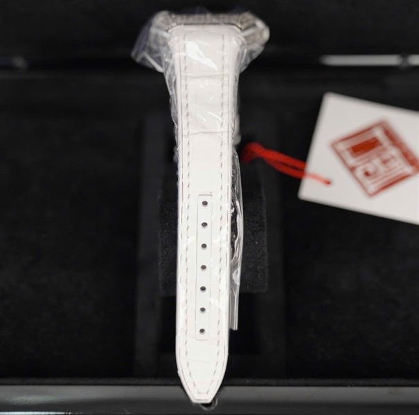 Đồng Hồ Franck Muller mặt vuông đính đá quai trắng (N2122) (HC) +