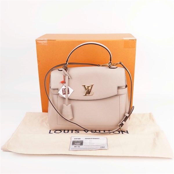 Túi LV Lookme màu trắng sữa lòng hồng size 30 KG+