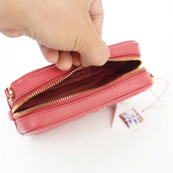 Ví Prada hồng KG+