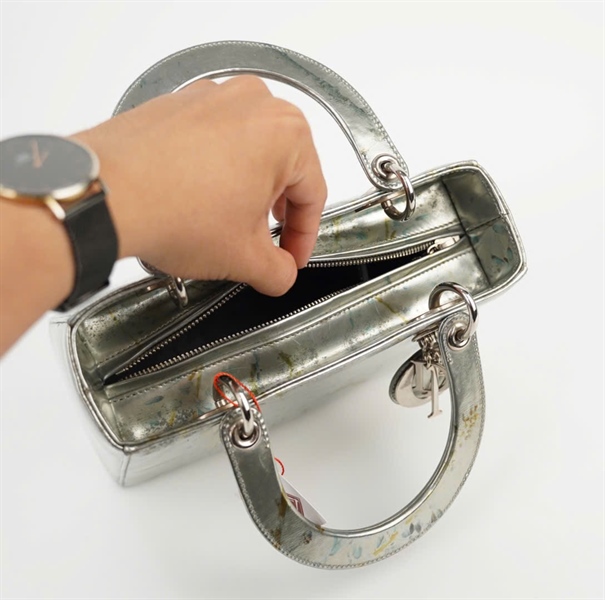 Túi Dior Lady màu bạc khóa kéo (16-14A-1105) SZ 24 KG+