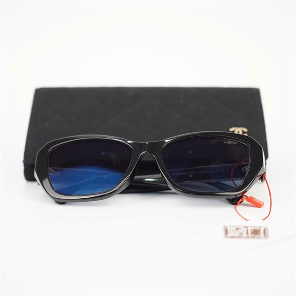 Kính Chanel đen (5516- A) KG +