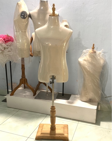 Bán thân nam không đùi 09