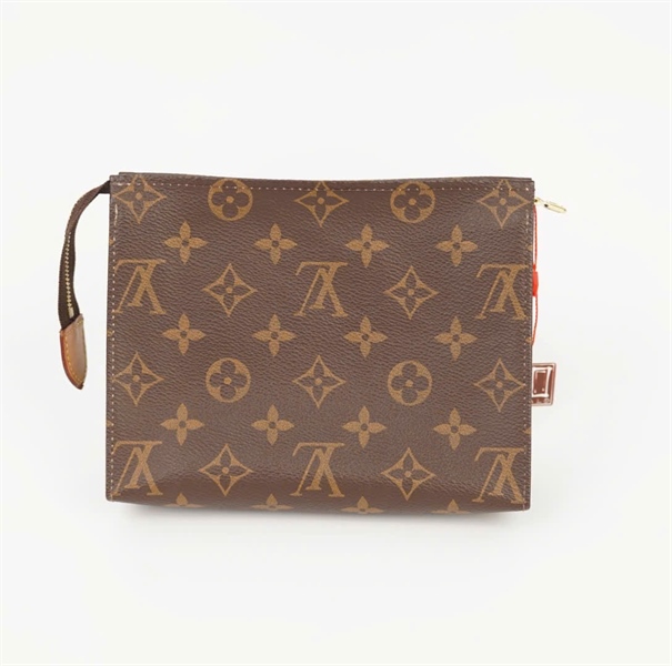 Túi LV Clutch hoa nâu sz18 (HC) +