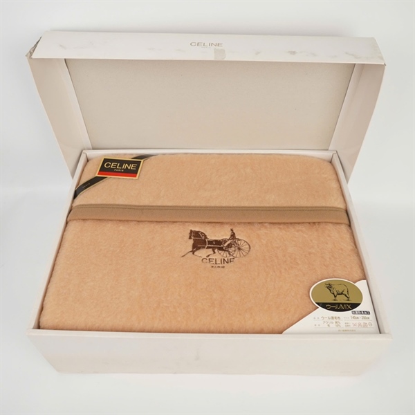 Chăn mền Celine nâu nhạt (HP) +