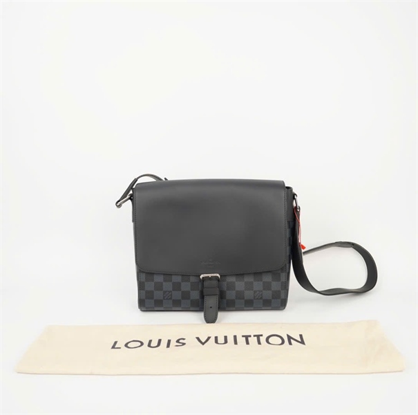Túi LV đeo chéo ô vuông xám sz28 +