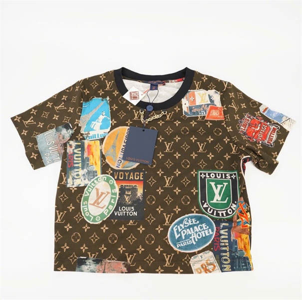 Áo thun LV hoa nâu in hình (HC) +