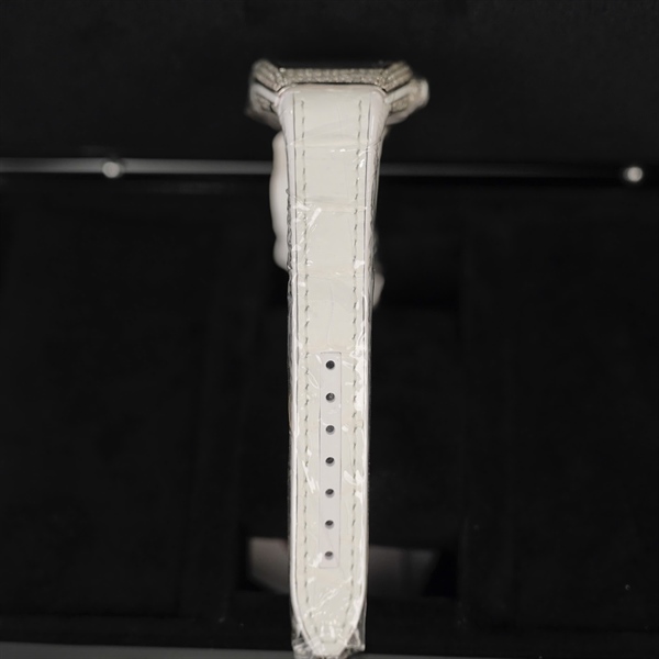 Đồng Hồ Franck Muller mặt vuông đính đá quai trắng (N2175) (HC) +