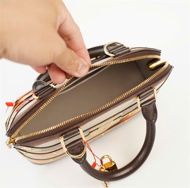 Túi LV Alma màu nude viền nâu kèm ổ+ chìa (FL2168) (HC) +